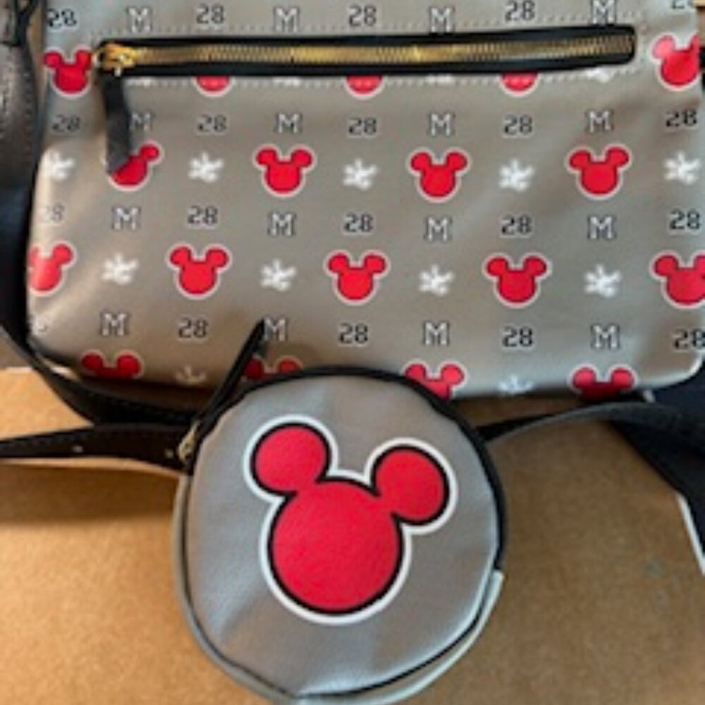 Disney Mickey Mouse "28" Hand bag and coin purse